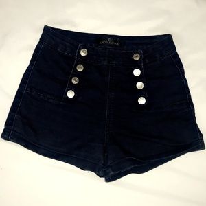 High waisted Shorts